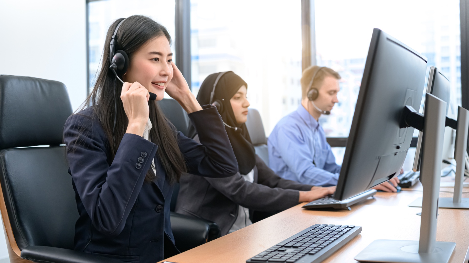 The Ultimate Guide to Voice over IP Call Centers